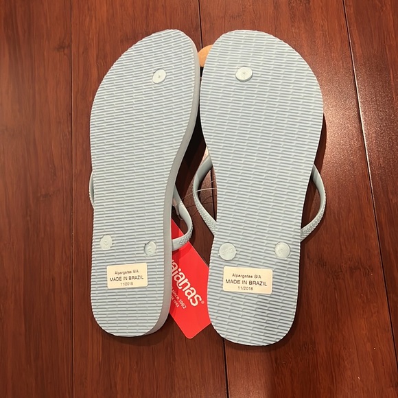 Havaianas Disney Flip Flops - Picture 2 of 6